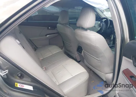 2012 Toyota Camry Xle V6 z USA, uszkodzony, nr VIN 4T1BK1FKXCU522645